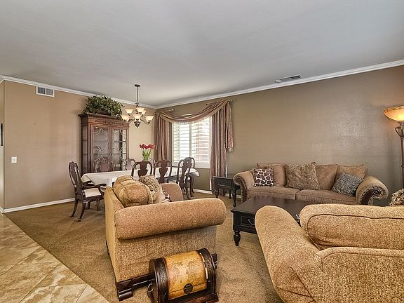 4th image of 1103 Brighton Dr