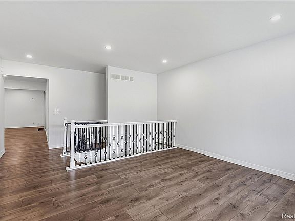 3rd image of 14630 Rice Dr
