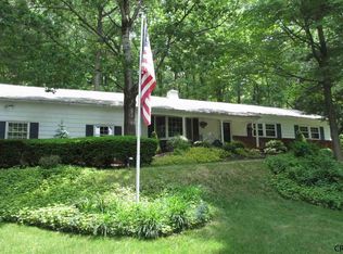 38 Hills Rd, Ballston Lake, NY 12019