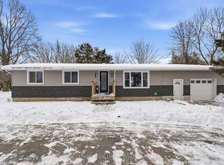 17 Chrisval Ave, Quinte West, ON K8V 5P7