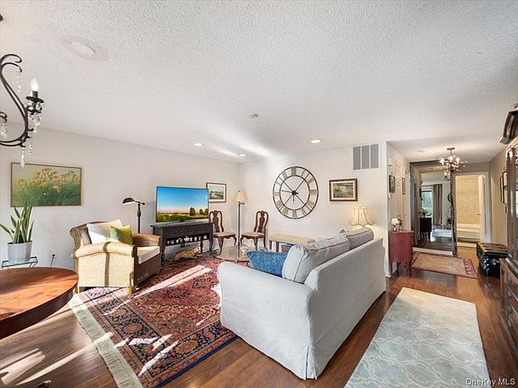 5th image of 5 Isabel Court