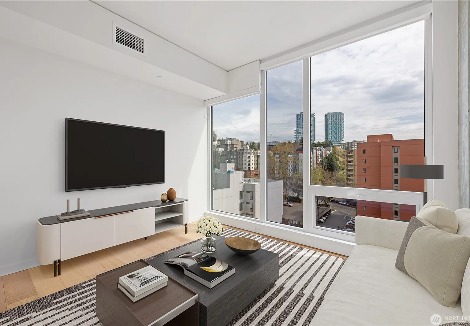 1 bed, 523 sqft, $1,995 — Photo 3