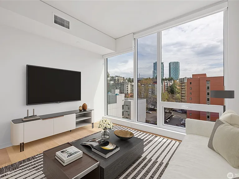 450 S Main St #1205 — Photo 3