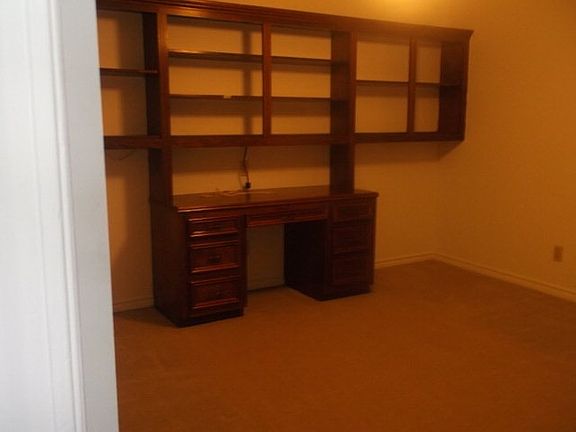 bedroom with built-ins