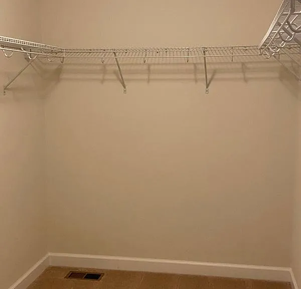 395 Hamilton Ave NW — Photo 9