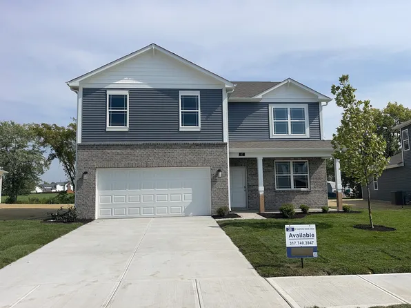 97 Hunters Ridge Dr, Danville, IN 46122