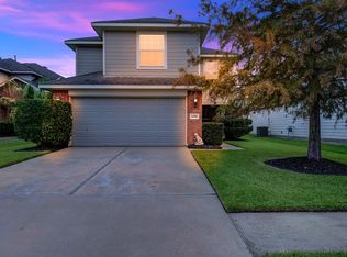 20510 Holly Barr Ln, Cypress, TX 77433