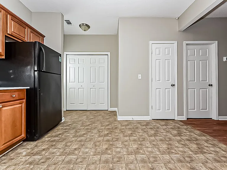 2497 Brianna Dr — Photo 7