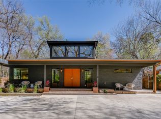 406 S Ravinia Dr, Dallas, TX 75211