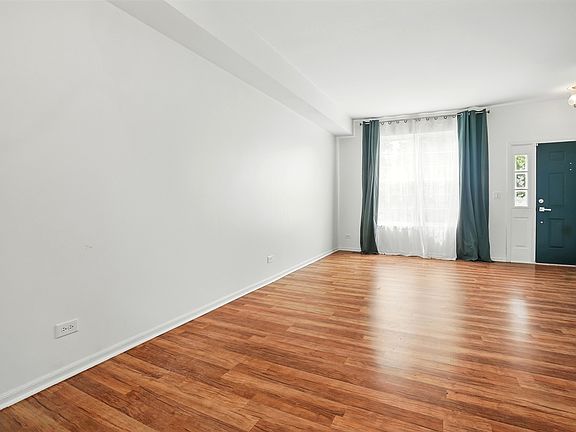 5th image of 1406 Trescott St