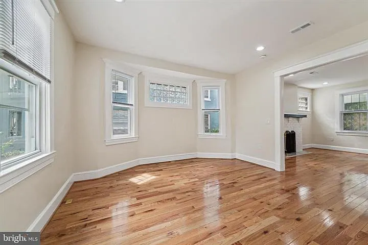 3911 Chatham Rd — Photo 13