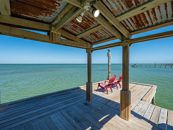 3rd image of 646 Copano Ridge Rd