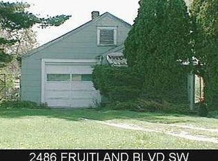 2486 Fruitland Blvd SW, Cedar Rapids, IA
