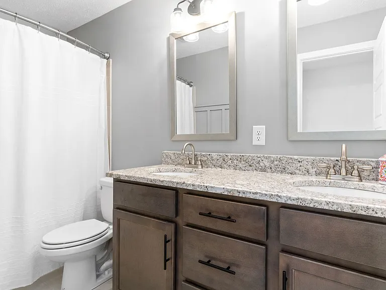 516 Bowden Dr — Photo 25