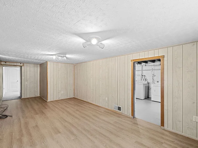 1207 Brooke Dr — Photo 13