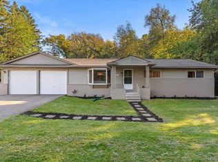 2845 Vendome Ave, Rochester Hills, MI 48309