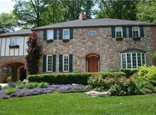 6030 Bradley Blvd, Bethesda, MD 20817