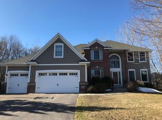 10838 Alberton Ct, Inver Grove Heights, MN 55077