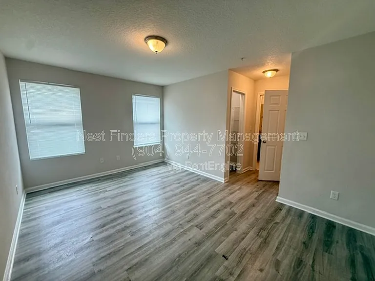 9121 Western Way #4 — Photo 16