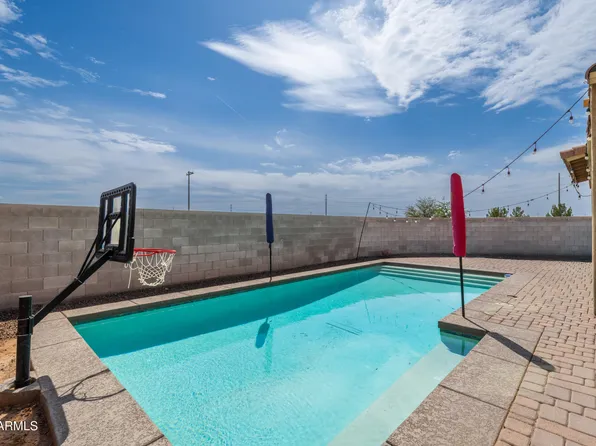 18575 W PUEBLO Avenue, Goodyear, AZ 85338