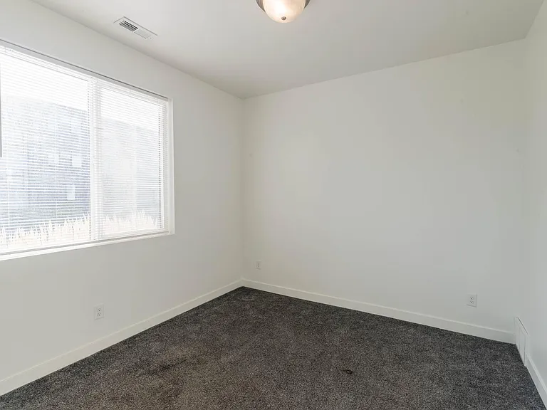 459 S Willow Leaf Rd — Photo 8