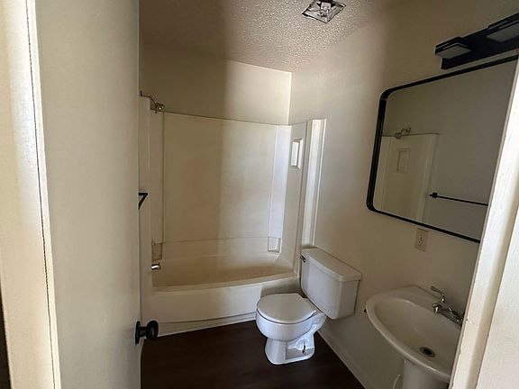 4th image of 809 N Arnett St #3