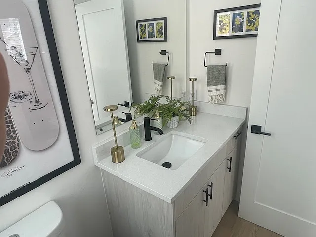 2312 S Delaware St #8 — Photo 5