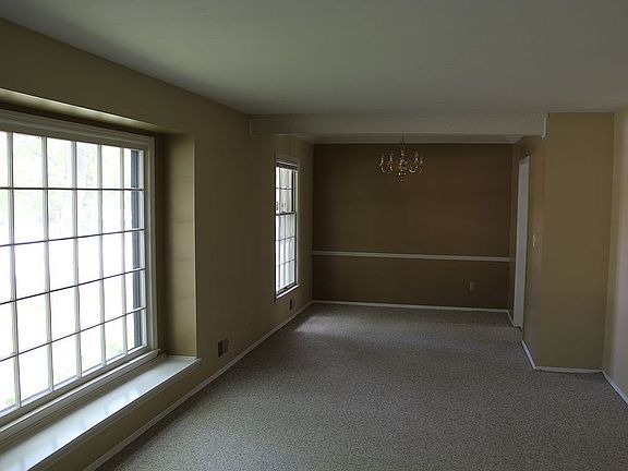 3rd image of 9501 Moody Park Cir