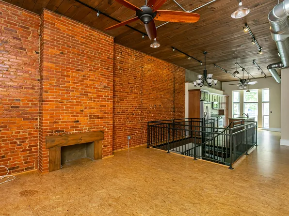 1707 N Calvert St #A, Baltimore, MD 21202