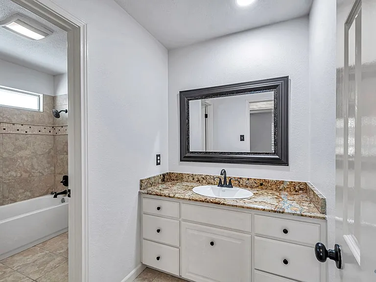 5504 Kingston Dr — Photo 31