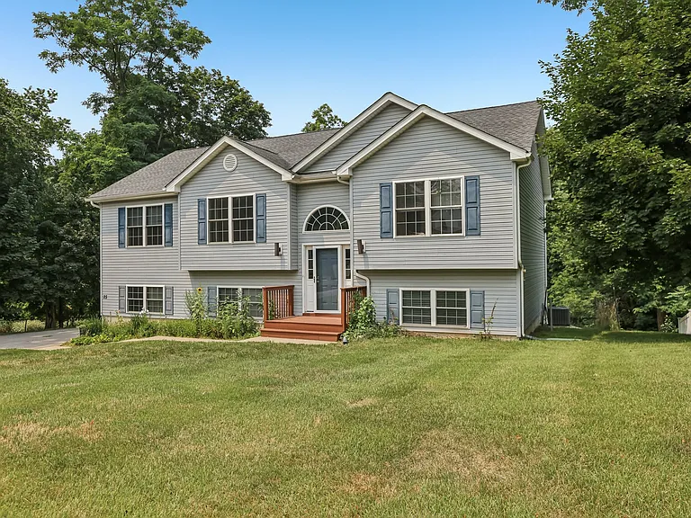 25 Red Schoolhouse Rd — Photo 39