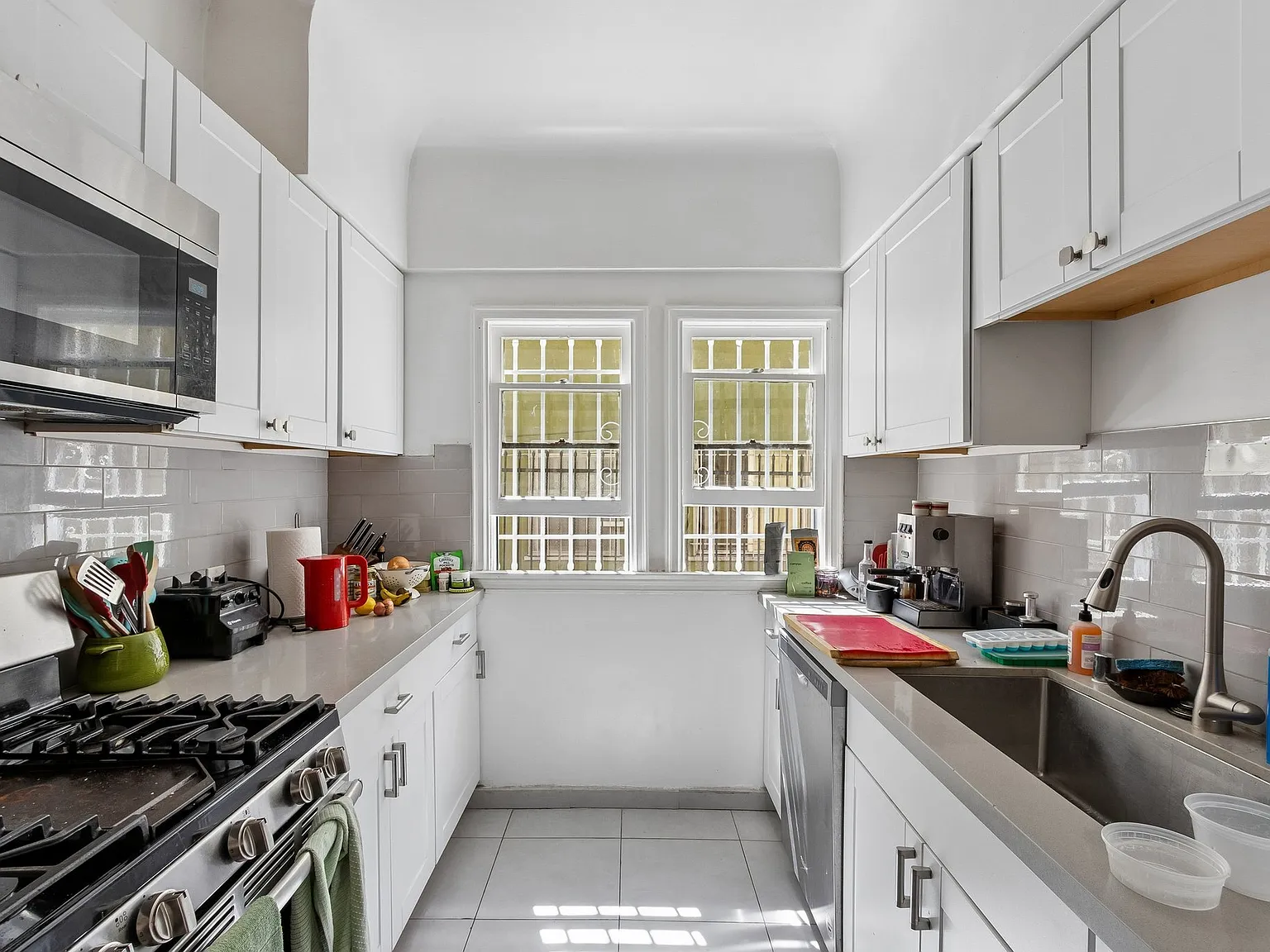 728B Irolo St — Photo 4