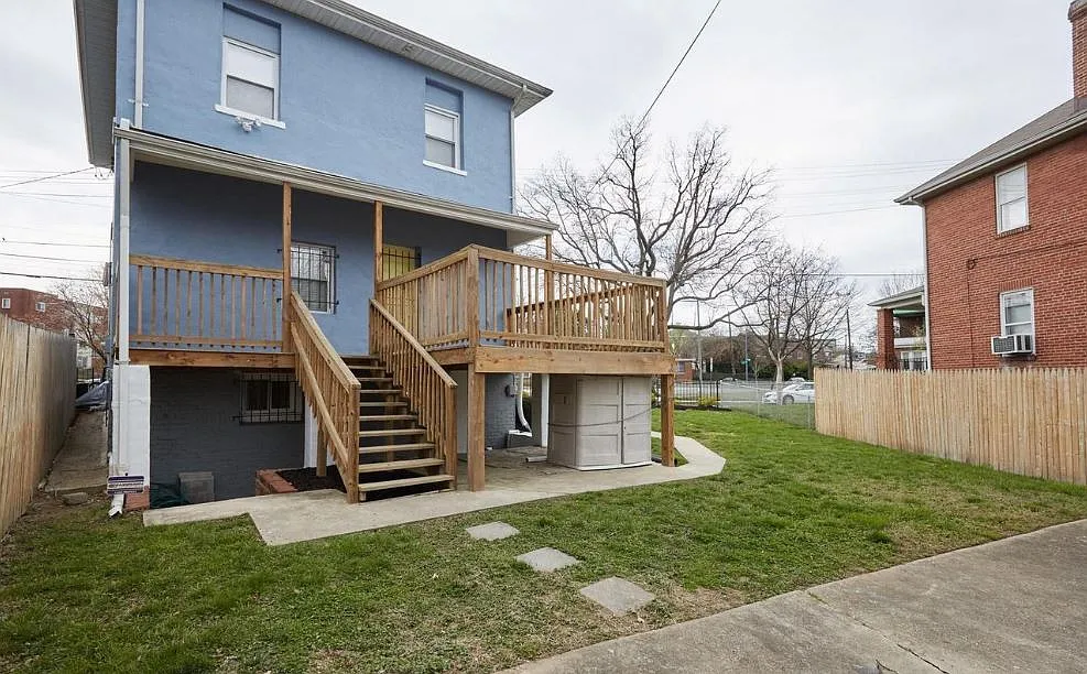 4 bed, 3.5 bath, 2290 sqft, $3,500 — Photo 4