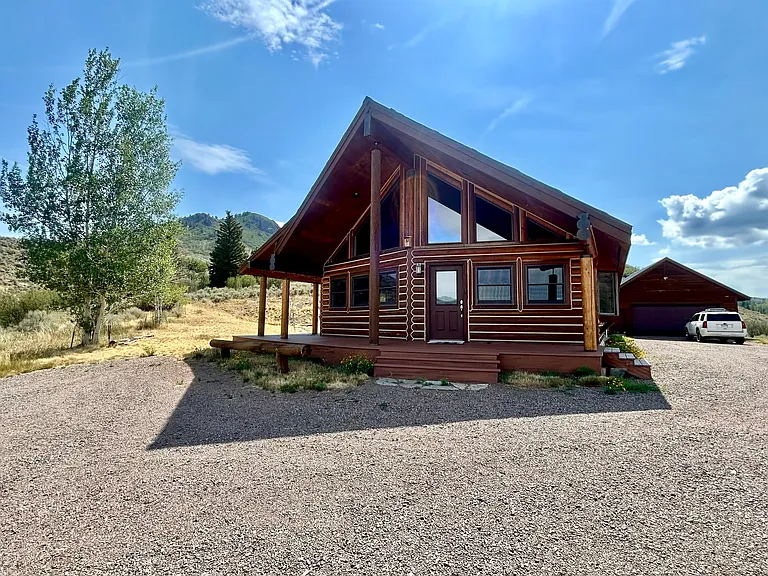 31125 Corral Dr — Photo 2