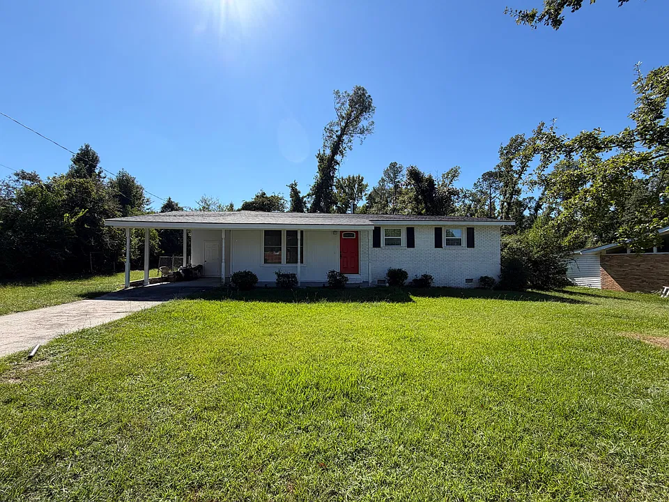 3342 Wedgewood Dr