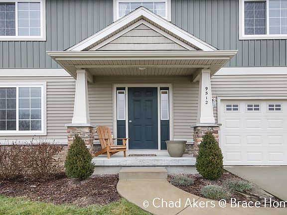 3rd image of 9512 Scotsmoor Dr SE
