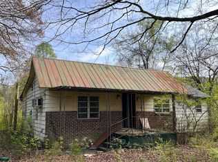 2801 Hickory Rd, Strawberry Plains, TN 37871