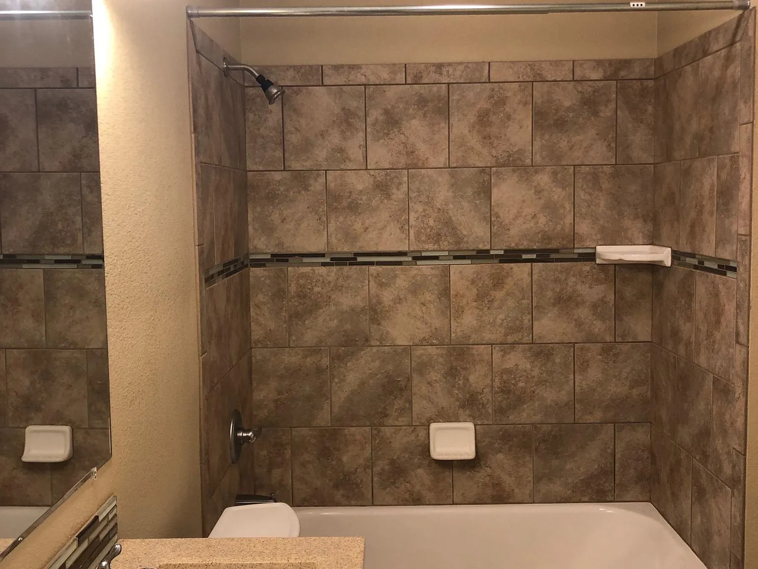 2 bed, 1250 sqft, $1,100 — Photo 4