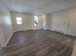 1 Park St #2, Underhill, VT 05489