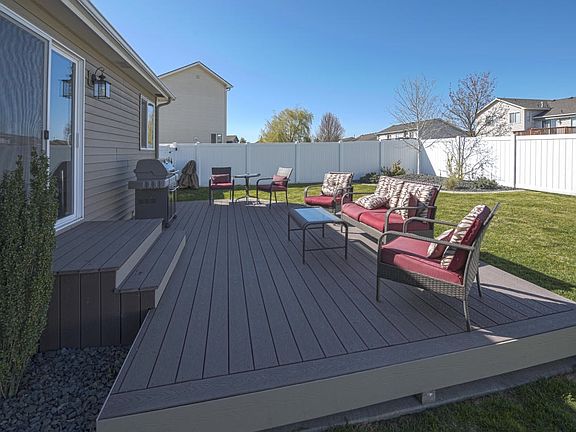 Back Yard Deck