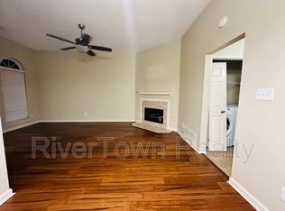 6892 Wrigley Dr, Cordova, TN 38018