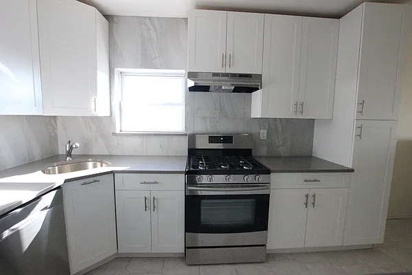 Rented by Bedford 6 Real Estate | media 13