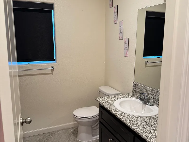 916 N Redondo St — Photo 18