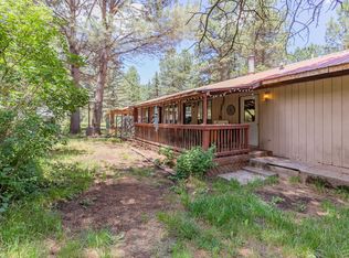 11 Minstrel Rd, Mayhill, NM 88339