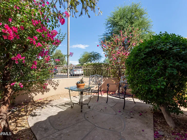 7979 E Princess Dr #15 — Photo 35