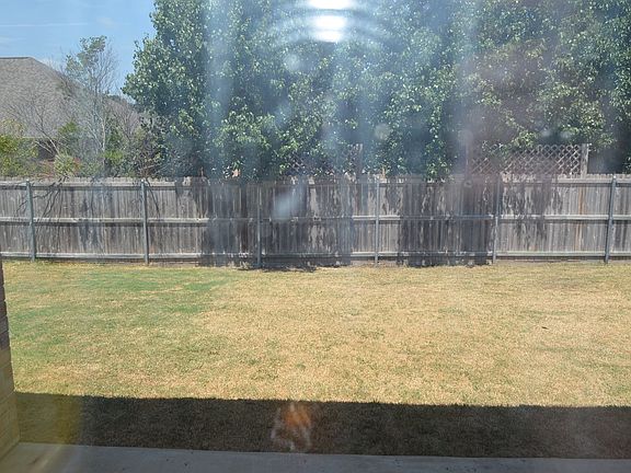 3rd image of 2206 Wildewood Dr Unit A