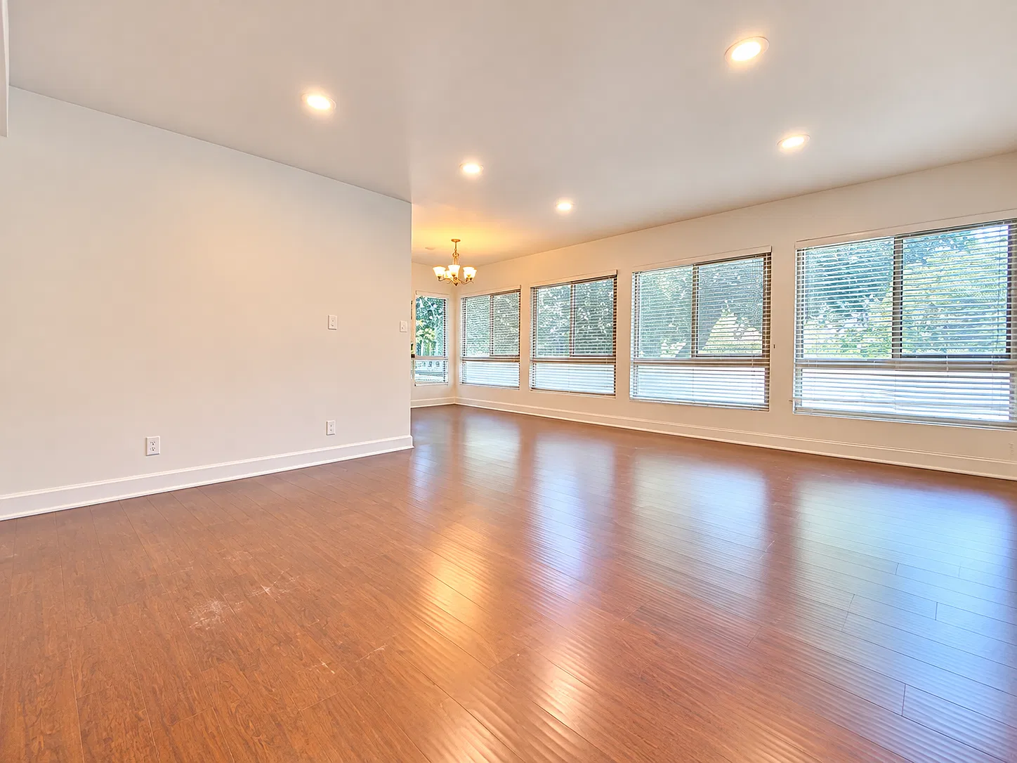 2 bed, $3,600 — Photo 4