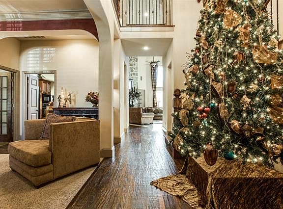 4th image of 10119 Plainsman Ln