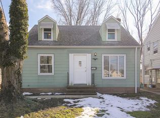 5013 Yorkshire Rd, Parma, OH 44134