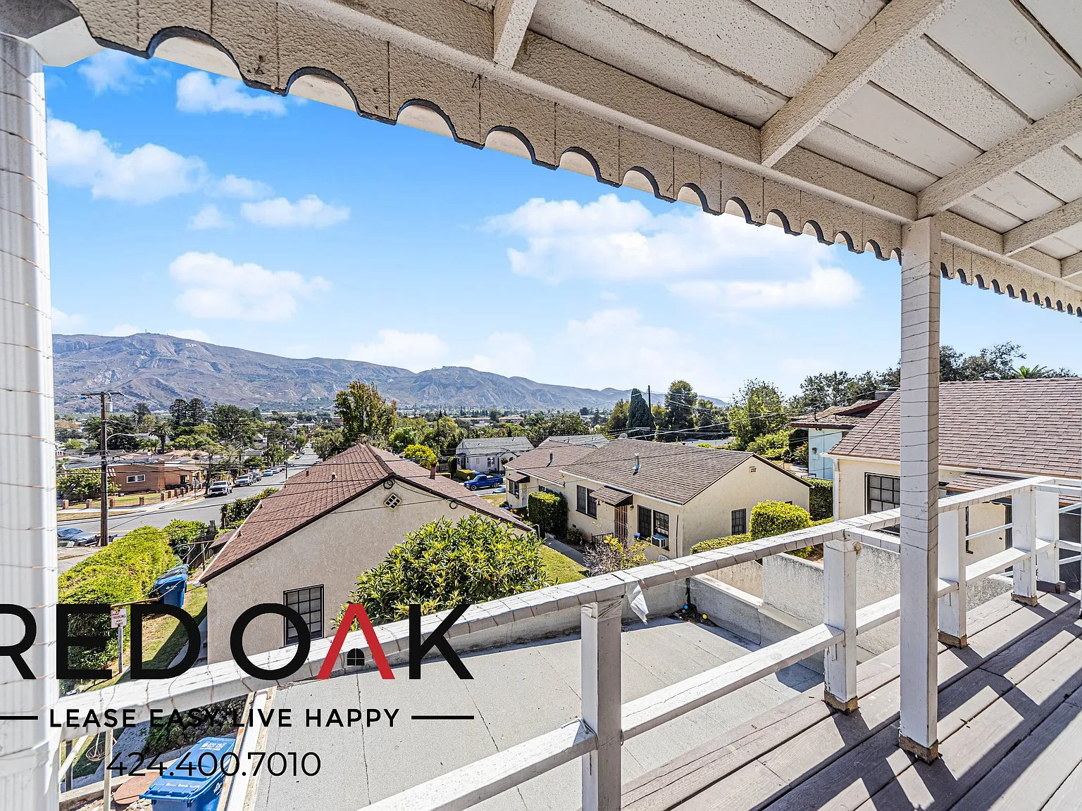 Welcoming 1-Bed with a Balcony and Parking Included in the Heart of Santa Paula! — Photo 2